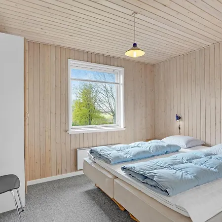 Illeris Xi * Farsø