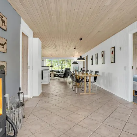 Illeris Xi Holiday home *